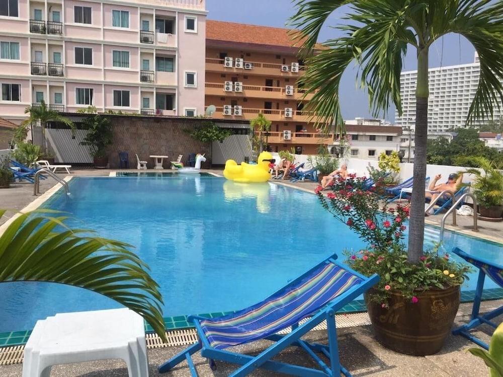 Jomtien Longstay Hotel - Sha Plus Certified Exterior photo