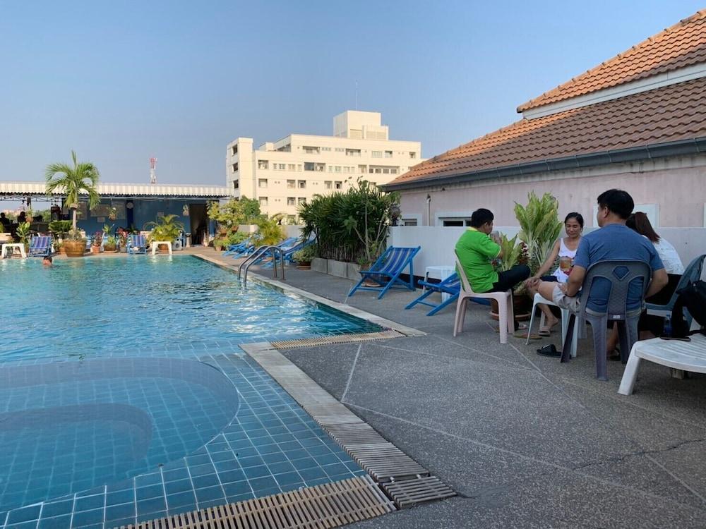 Jomtien Longstay Hotel - Sha Plus Certified Exterior photo